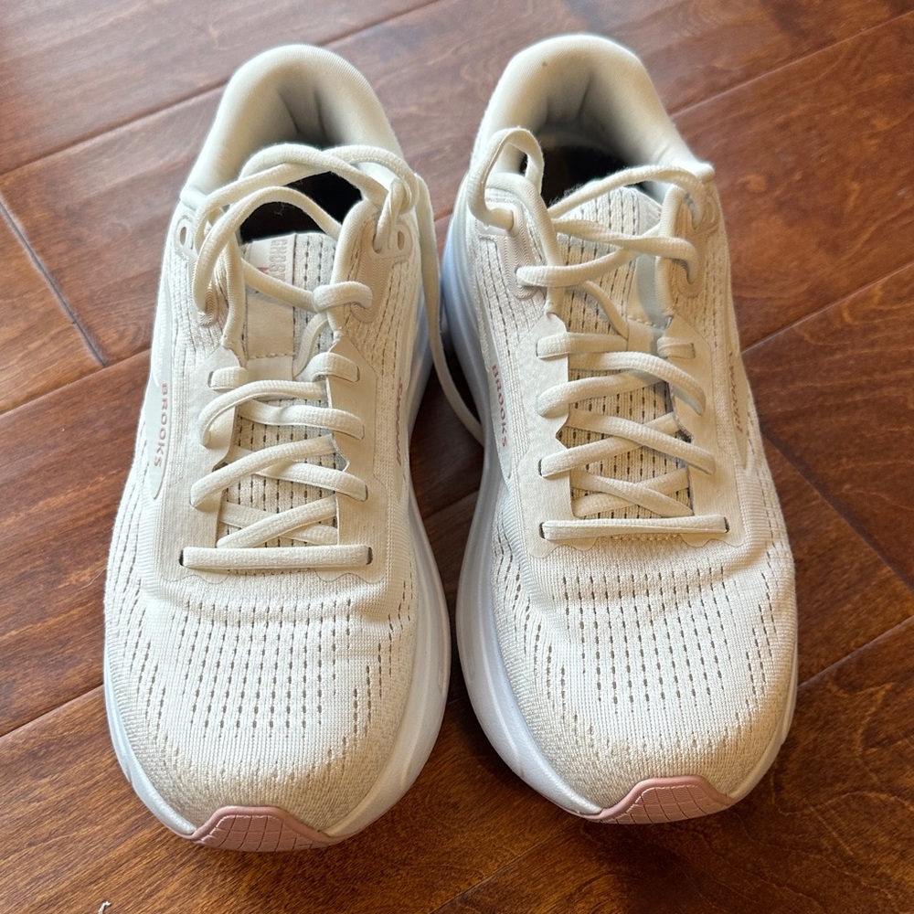 Brooks Ghost Max Running Shoes - image 3